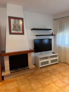 Casa Bueno- Sleeps 7 Private Pool & AirCon