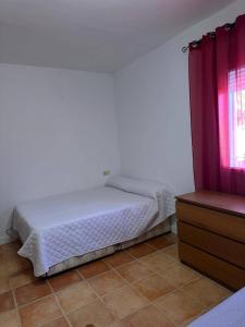 Casa Bueno- Sleeps 7 Private Pool & AirCon