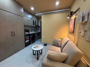 Hóng Homestay - 59 Mễ Trì