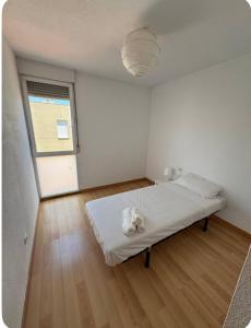 Cerca de la playa con patio privado