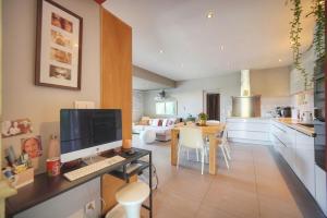 Villas FRGK Villa Boheme Chic Pool : photos des chambres