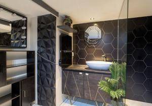 Appartements Secret Loft - Au coeur de Lyon avec home cinema & clim : photos des chambres