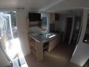 Campings Camping 3 etoiles - Piscine - eehci0 : photos des chambres