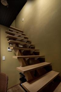 Kanade Kyotoeki-Hachijomuromachian