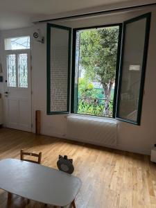 Maisons de vacances Charming house near Paris : photos des chambres