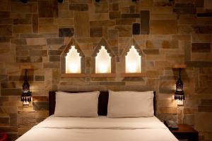 Nag Pukhu Guest House