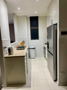 Wahroonga flat 2 bedroom 2 bath