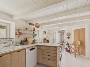 Maisons de vacances 800 m de la plage, maison pour 4 avec terrasse : photos des chambres
