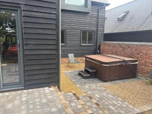 Lime Tree House - Sleeps 12 - Hot Tub