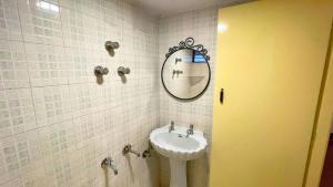 The Retro House by 8055 Stays