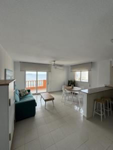 Hawaii IV 5C - La Manga By WATERMELON