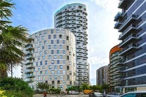 3 Bed Double Height Apartment