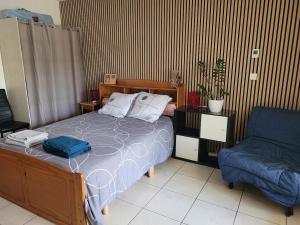 Maisons de vacances Les CHENEVIERES du 89 : photos des chambres