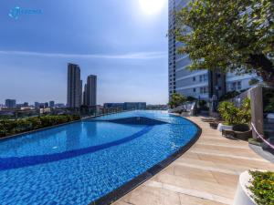 Sunrise City - Lotte Mart Distrist 7
