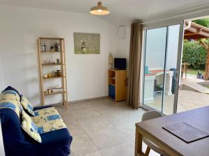 Maisons d'hotes Les Acacias : photos des chambres