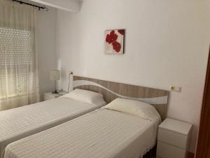 Apartamento Benidorm- Piscina y parking