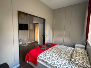 Jacuzzi overlooking the tower