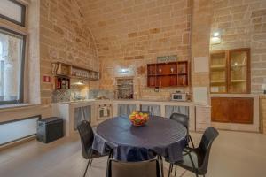 San Leonardo Apartments