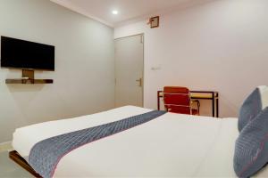 Super Townhouse SR Nagar Near RCC Premier