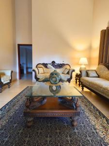 Coffee Estate by 8055 Stays