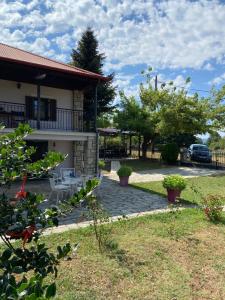 Cosy lake house, μια ανάσα πριν τη λίμνη