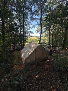 Campings Domaine du Fourtet : Tente