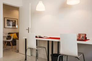 Spacious and Modern Apartment in the Center of Chiado