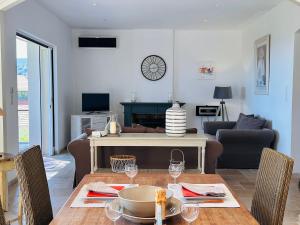 Villas Villa Sud Vue Mer : photos des chambres