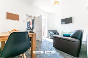 Severn Street House Serviced Accommodation