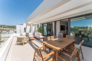 Ático Dúplex Azahar Estepona 4