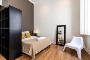 Well-Located Studio with Smart Space