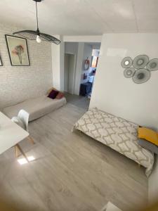 Appartements Appartement meuble et equipe bourg les Valence : photos des chambres