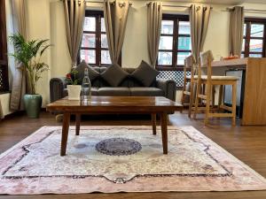 Heritage Service Apartment