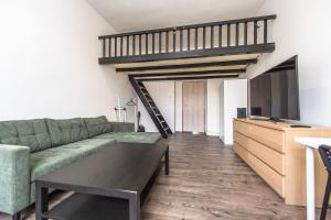 Apartment at Cechovo namesti