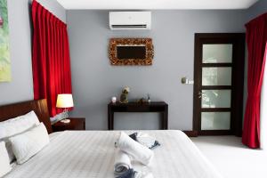 Henia Villa by G Estate Phuket