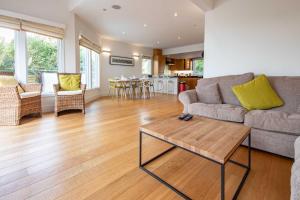 The Landings 19, Scout on the Water - P