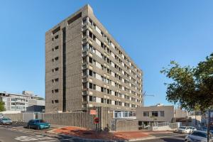Central Sea Point Aprt Pool Promenade
