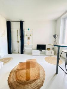 Appartements Cote Jardin - 3 people - Netflix : photos des chambres