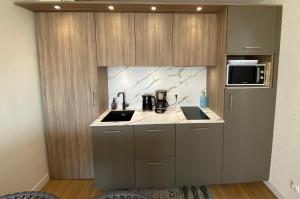 A146 2 pieces luminuex vue mer parking Moulleau