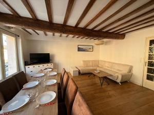 Appartements Grand gite 10 personnes - centre st valery sur somme : photos des chambres