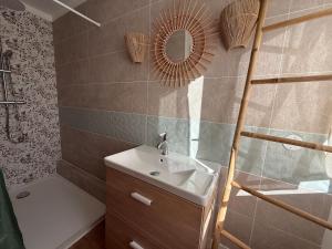 Appartements Grand gite 10 personnes - centre st valery sur somme : photos des chambres