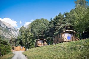 Campings Huttopia Lac de Serre-Poncon : photos des chambres
