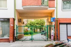 Modern Harmony Apartment by BookingHost