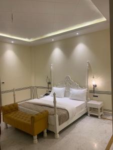 Hotel Anand Bagh -Eraya Hotels