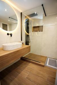 Venus house apart in Pagrati