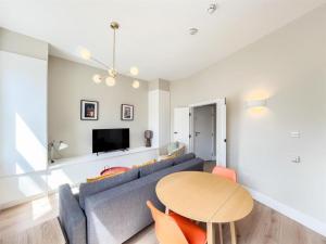 Stylish Camden Apartment C10