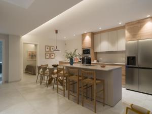 Las Burras Ocean Front Views