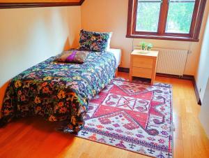 Cozy Forest View Villa with 5 Bedrooms