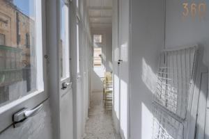 Classic designer Valletta 1BR Home with WIFI & AC by 360 Estates