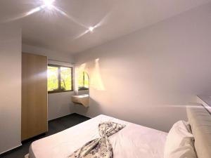 Studios in Jonis House